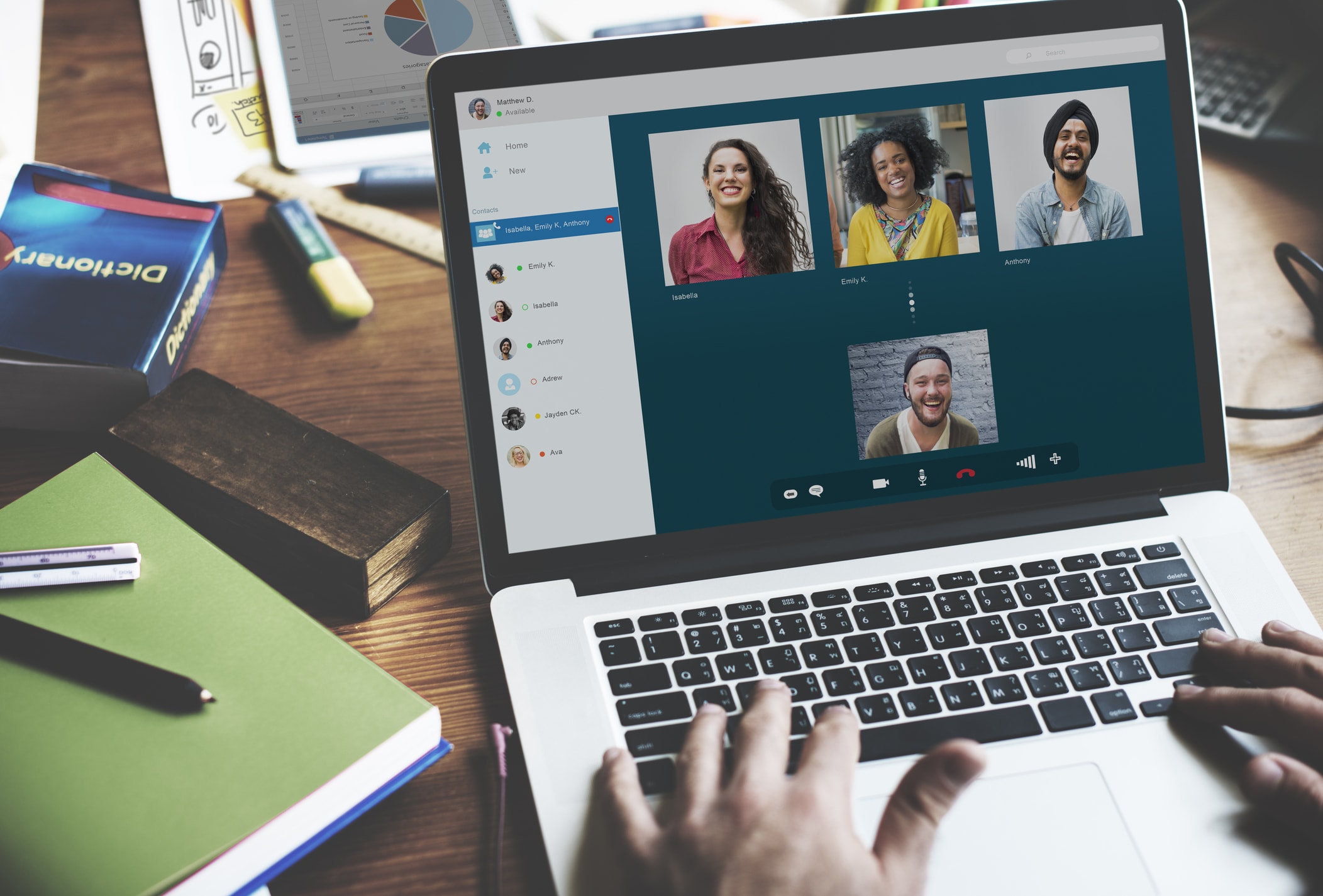 Quale software di streaming in diretta per le videoconferenze - Skype?