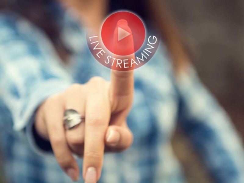 INFOGRAPHIC: 7 Easy Ways to Start Live Streaming