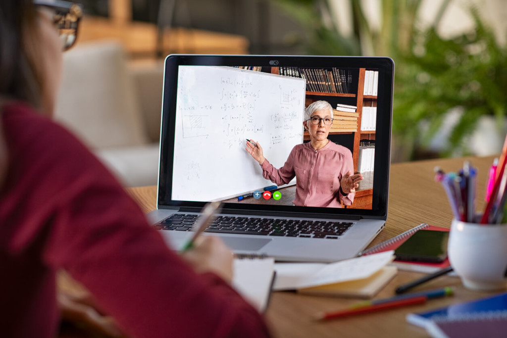 live streaming classroom