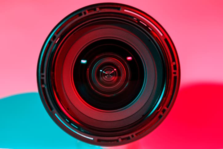 Comprendiendo los Valores FPS Comunes: Guía avanzada de frecuencias de imagen de vídeo  [2023 Update]